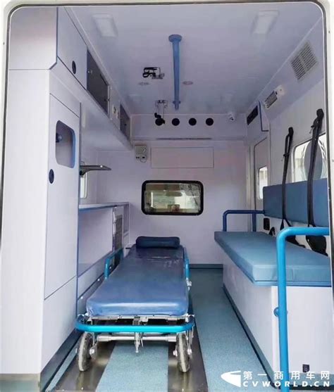 一般医院配多少辆救护车