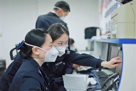 上海出入境管理局签证电话