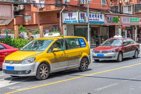 上海出租车2.8公里要了30元