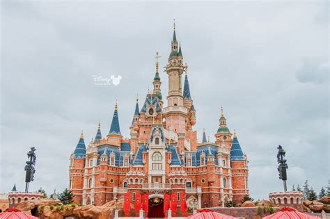 上海迪士尼乐园城堡图片