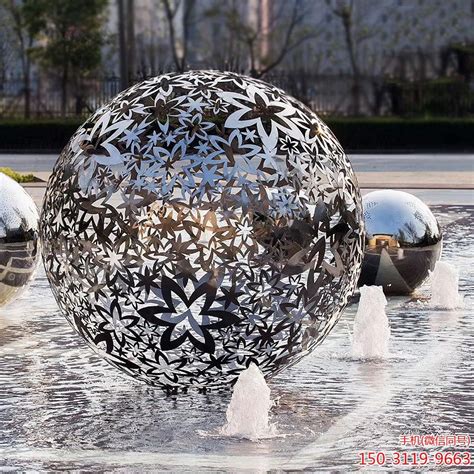 不锈钢水景镂空球雕塑定做