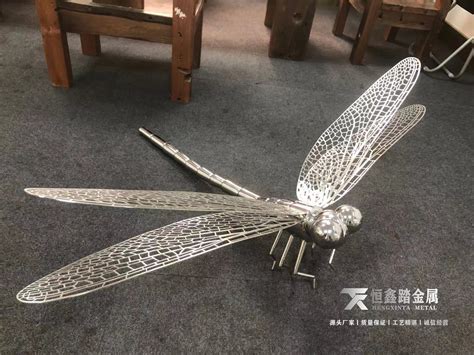 不锈钢蜻蜓雕塑多少钱