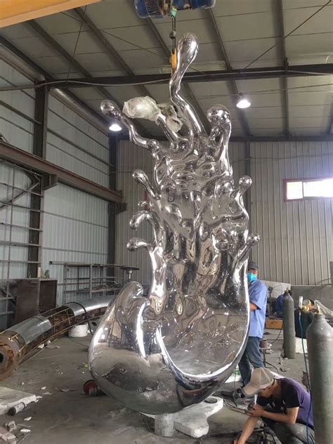 不锈钢雕塑如何做泡沫模
