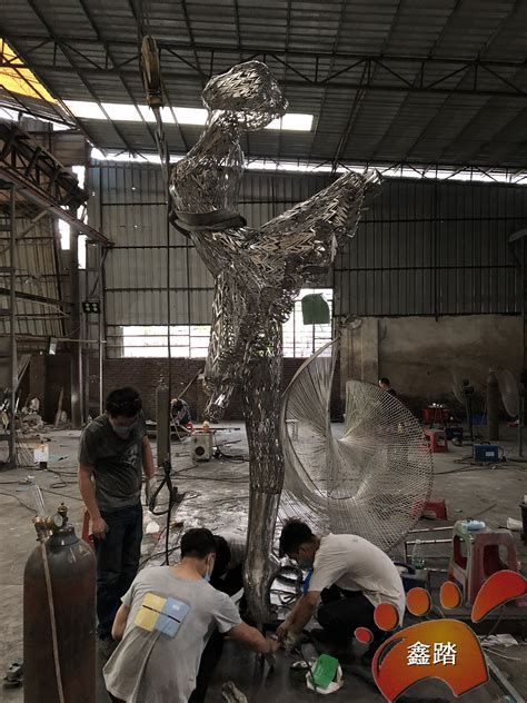 不锈钢雕塑打磨制作全过程