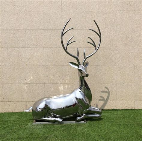 不锈钢鹿雕塑制造厂家