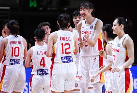 中国女子篮球队身高
