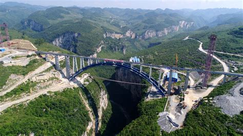 中国最大的高速公路转体桥