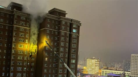 乌市住宅楼火灾图片