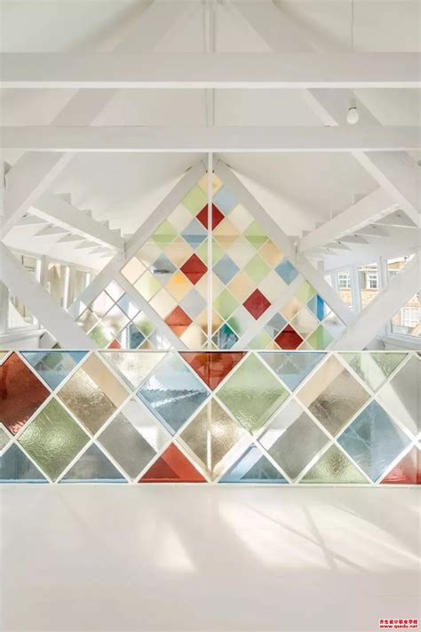 乐山市彩色玻璃设计