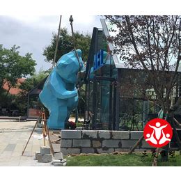 云南加工玻璃钢雕塑欢迎来电咨询