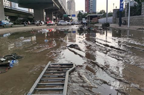 京广隧道洪水被淹前后对比