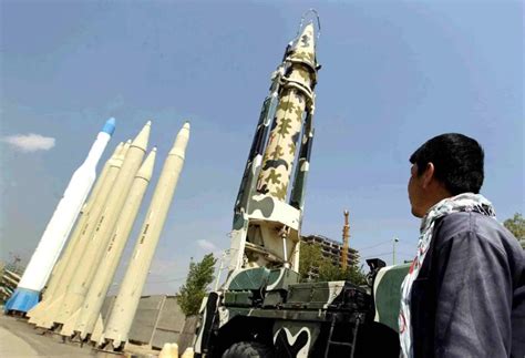 伊朗发射导弹升级