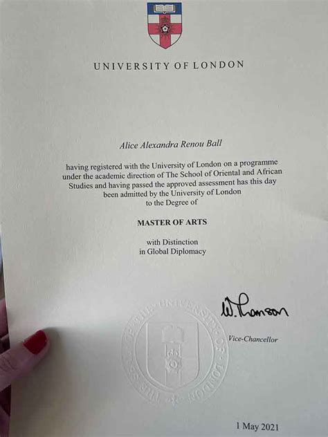 伦敦城市大学毕业证样本