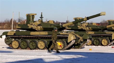 俄罗斯1300辆新型坦克