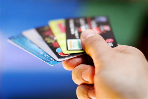 信用卡和车贷欠款