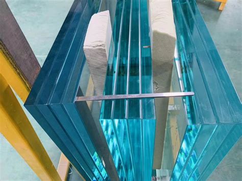 儋州市夹胶钢化玻璃公司