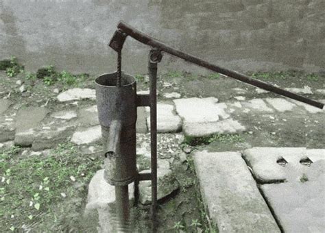 八十年代的家用水泥水泵