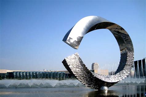 公园不锈钢抽象雕塑厂