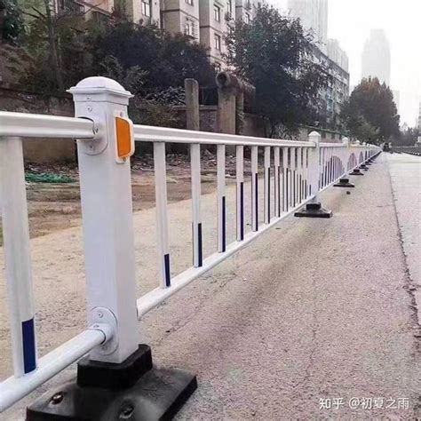 内江市政护栏多少钱