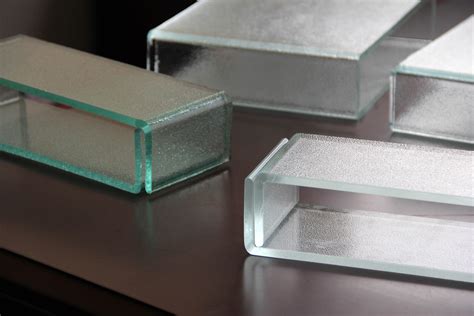 内江钢化玻璃材料