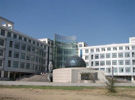 内蒙古大学被遗弃学生