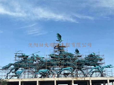 内蒙古玻璃钢雕塑生产