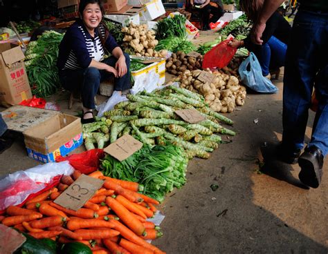 农村菜市场图片