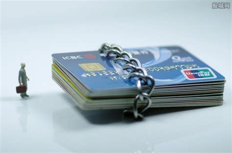 出国了在中国的银行卡会被冻结吗