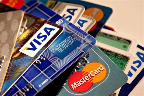 办理出国信用卡不够存款可以吗