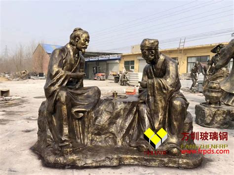 北京仿铜玻璃钢雕塑方法