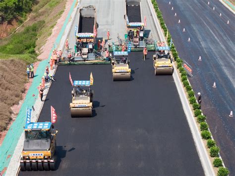 北京修高速公路的工程公司