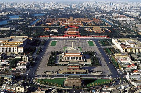北京天安门广场具体位置