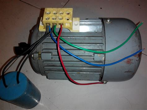 单相电容启动异步电动机接线方法