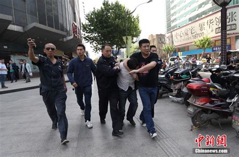 南京新街口事件凶手照片