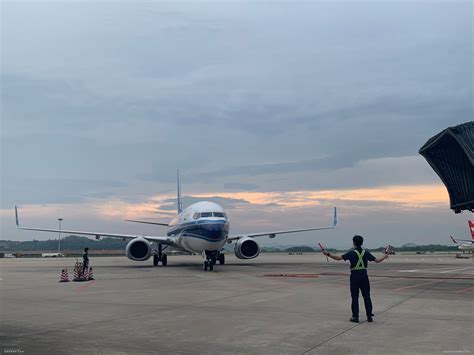 南航降落潮汕机场全过程