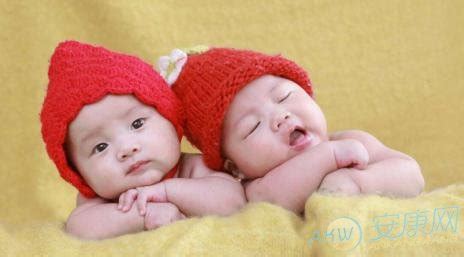 双胞胎女宝宝怎样起名