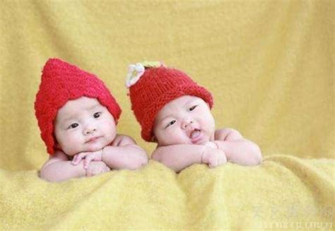 双胞胎宝宝怎样起名字