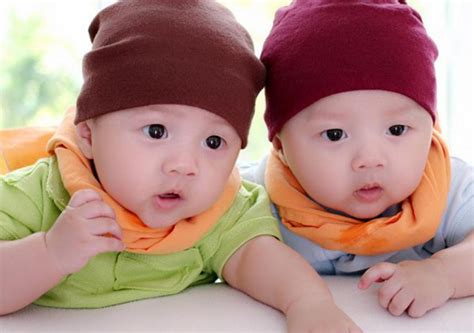 双胞胎男宝宝取名洋气点