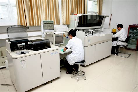 台州市人民医院检验科设备