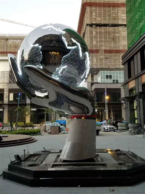 台州广场玻璃钢雕塑按需定制