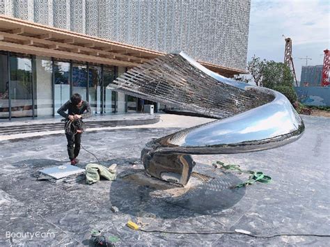 台州玻璃钢雕塑订制