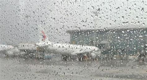 台风导致深圳航班取消