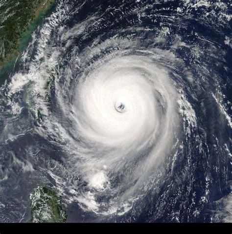 台风是以什么方式来命名的