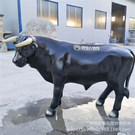 吉林玻璃钢牛动物雕塑制作工厂