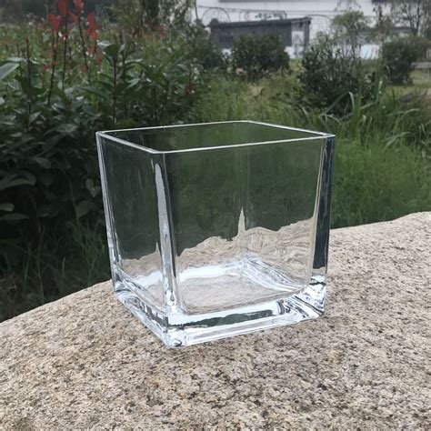 四川方形玻璃花瓶工艺