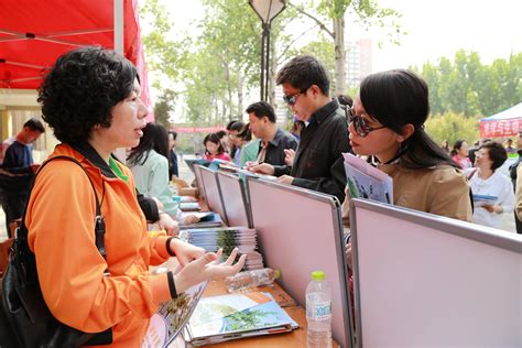 国外大学在中国设立招生办