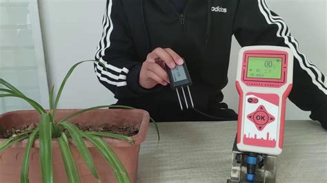 土壤水分传感器怎么用