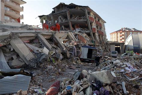 土耳其强震倒塌多少房屋