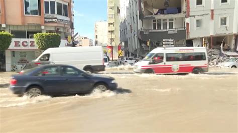 土耳其震后海水倒灌