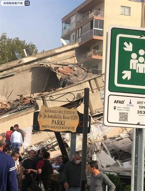 土耳其8层楼倒塌原因